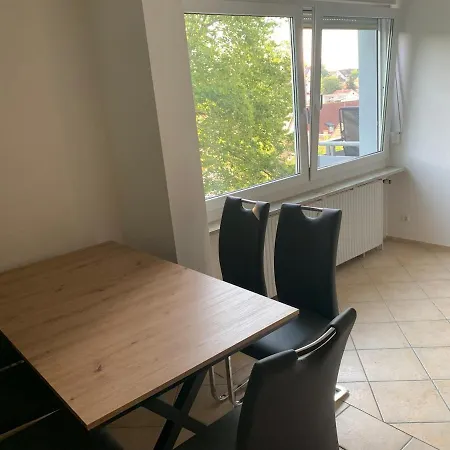 Schoene Mit Terrasse, Zentrumsnah شقة *
