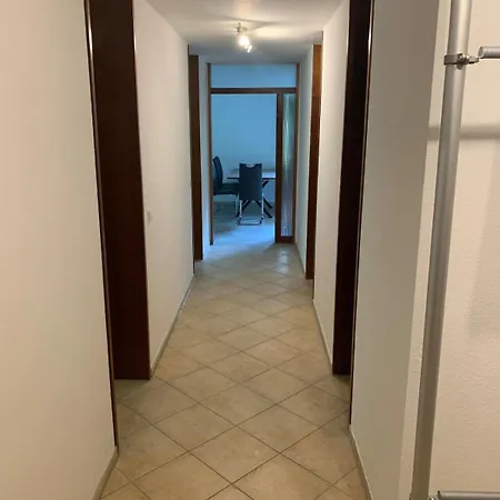 Schoene Mit Terrasse, Zentrumsnah روتفايل