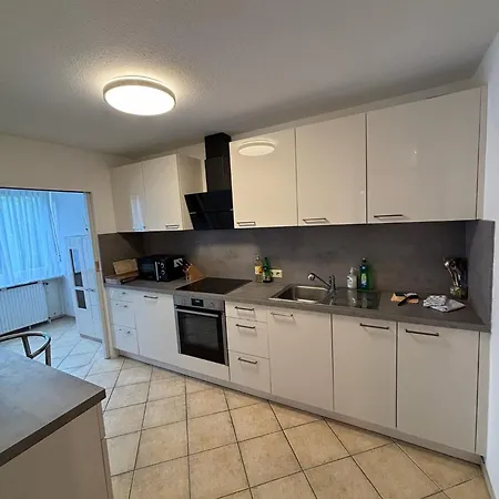 Schoene Grosse Wohnung Mit Terrasse, Zentrumsnah Rottweil